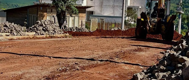 PUERTO RICO: Avanzan las obras de empedrado en el barrio Náutico